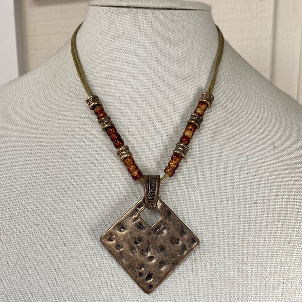 Artisan inspired neutral tone hammered pendant necklace